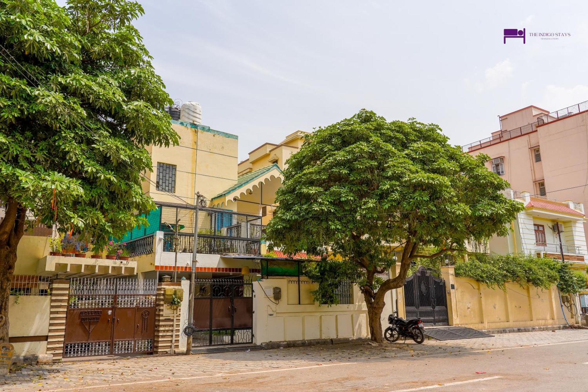 The Indigo Stays Near Assi Ghat Varanasi Exterior photo